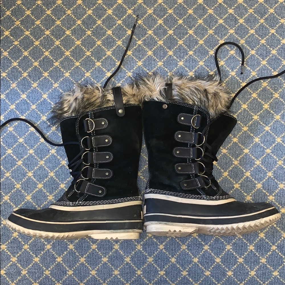 Women’s Sorel waterproof winter snow boots - Picture 2 of 7